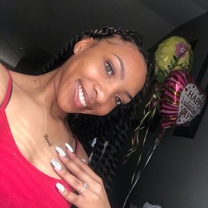 Meet your Posher, Keena